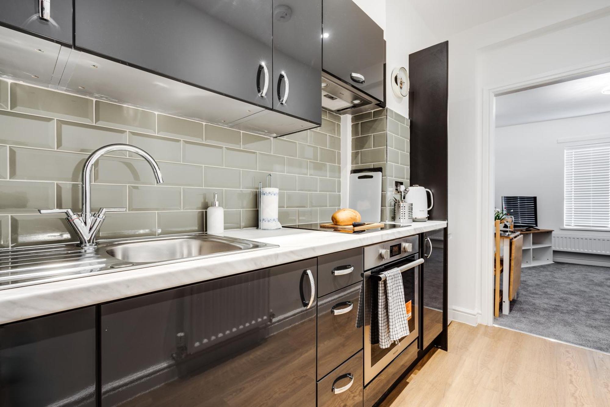 Buxton Apartment - 1 Bed, Free Parking, Wi-Fi Hazel Grove Exterior foto