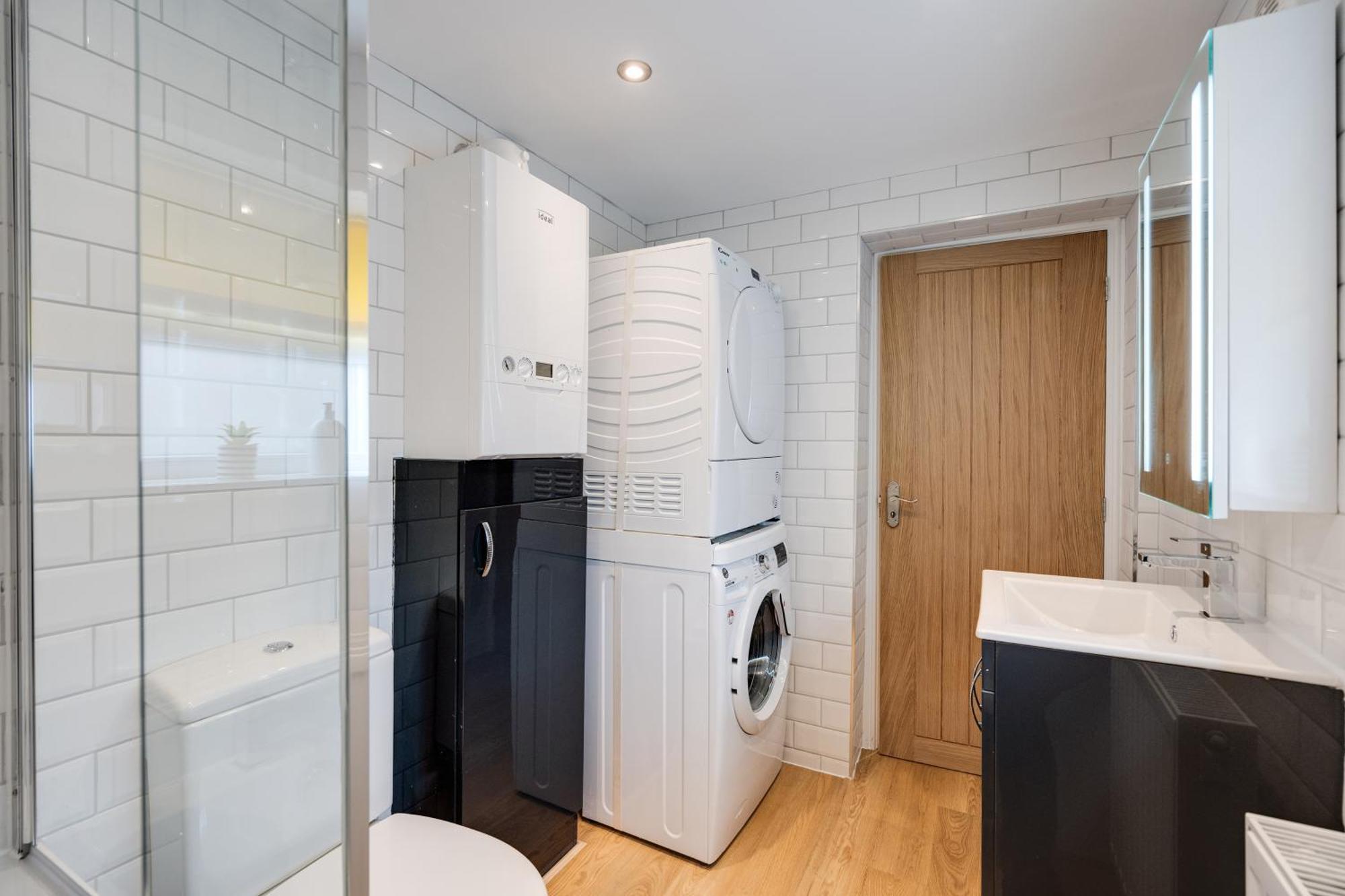 Buxton Apartment - 1 Bed, Free Parking, Wi-Fi Hazel Grove Exterior foto